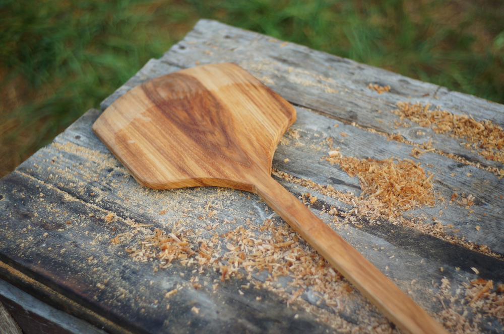 pizza wooden spatula