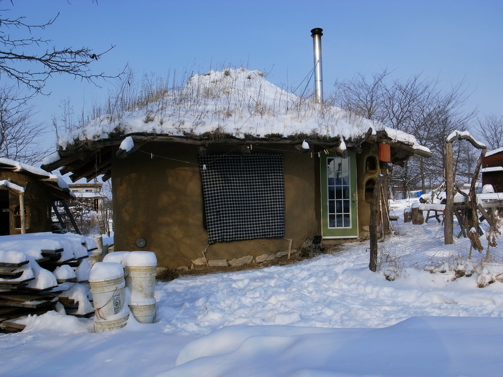 Cob Building is Not Appropriate For This Cold Climate