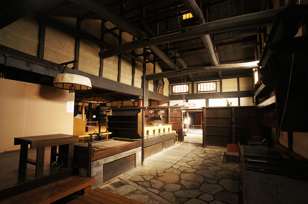 Sumiya Pleasure House: Jaw-Dropping Traditional Japanese Craftsmanship